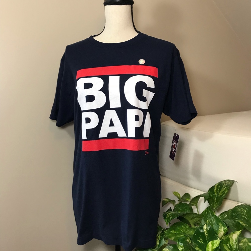 NWT Medium Navy Blue Big Papi Red Sox T-shirt